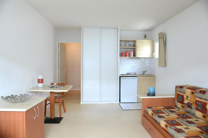 Consul photo 8